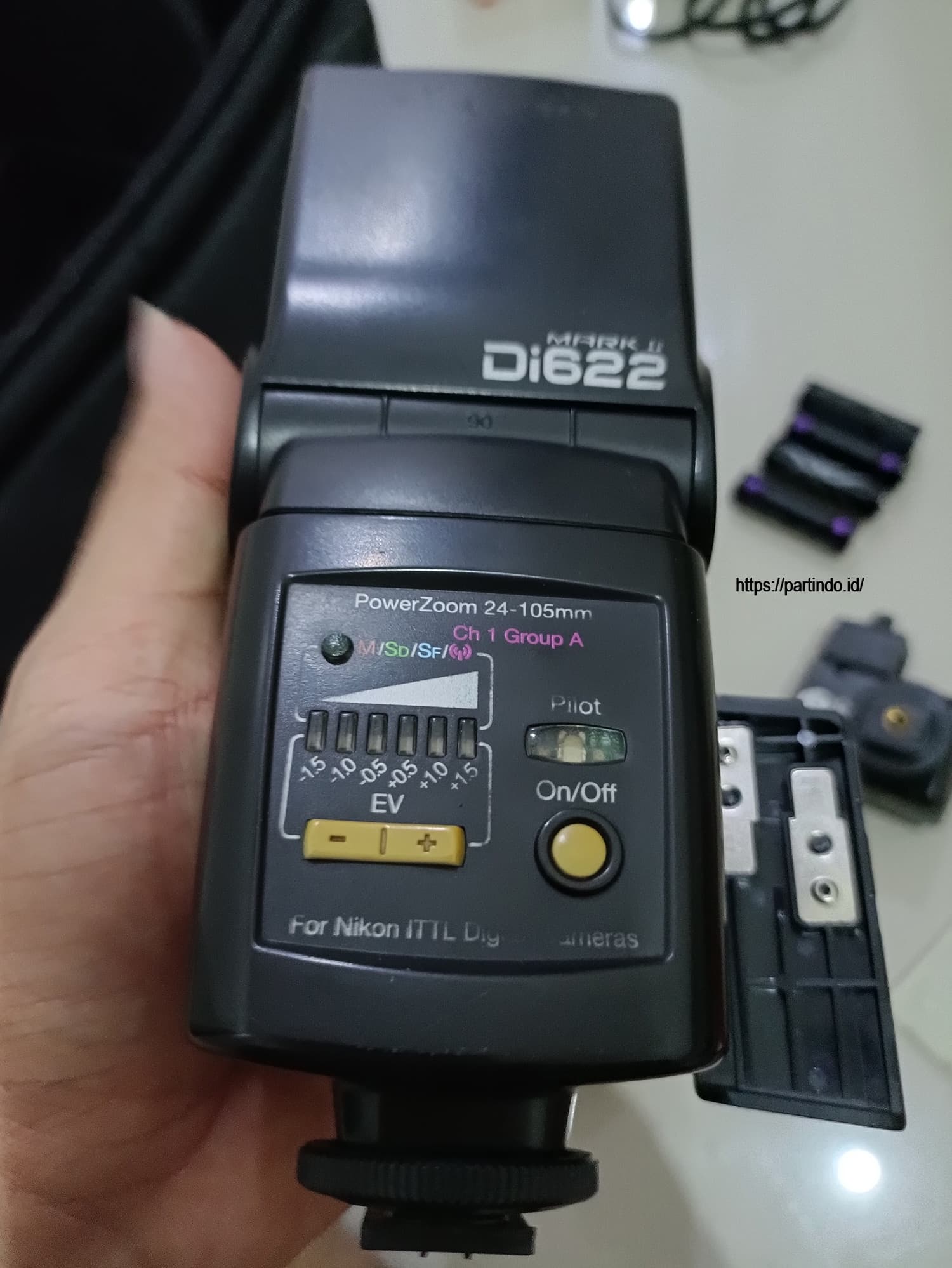 Nikon D90